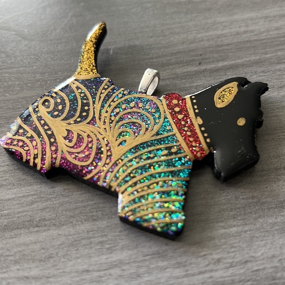 Hand Painted Scottish Terrier “Scottie” Art Pendant - Picture 2 of 3